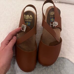 MIA Tan Suede Leather Clog Sandals with Wood Footbed